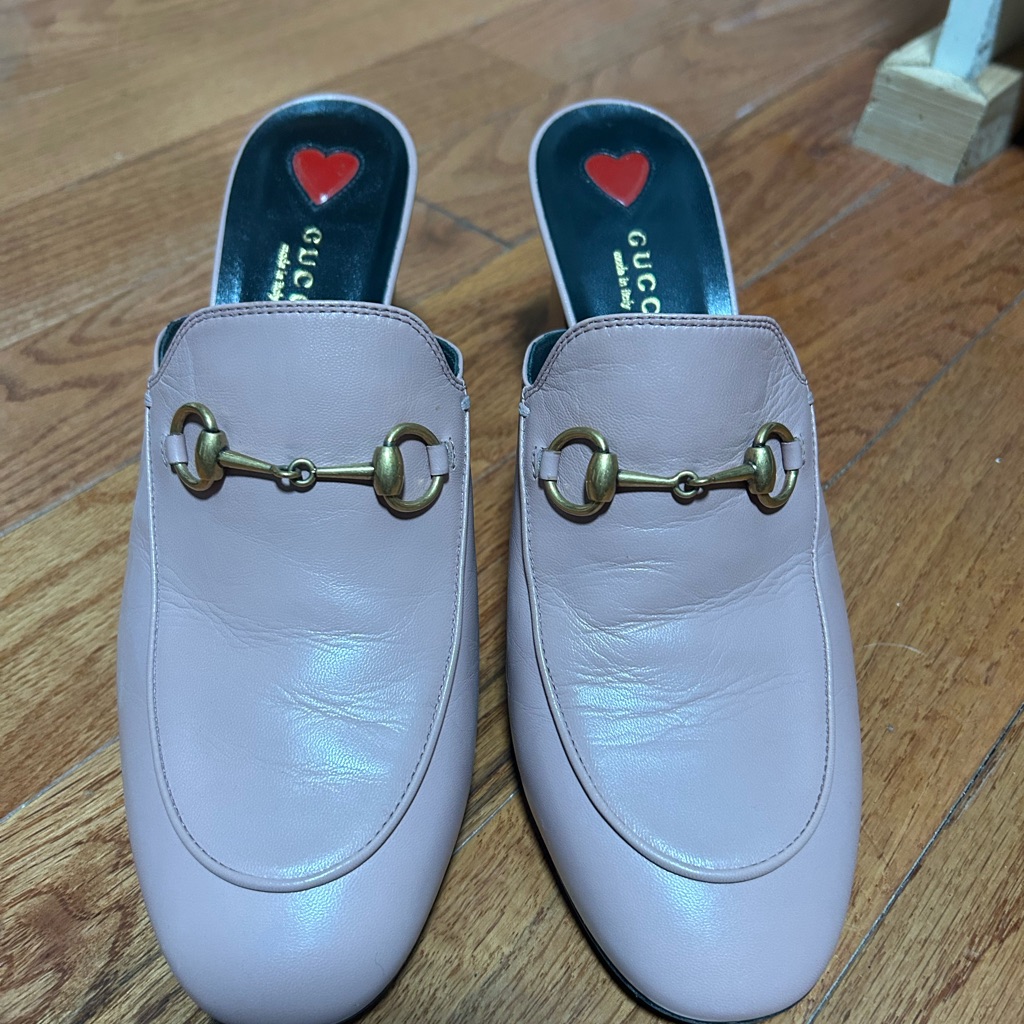 Gucci Pale Pink Leather Horsebit Slip-On Mules